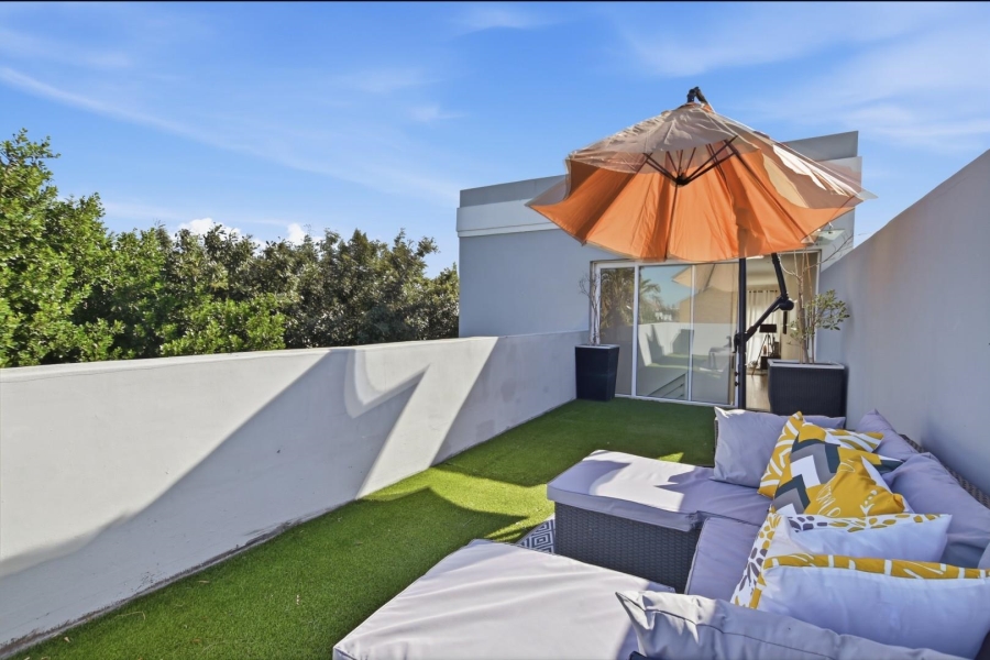 To Let 1 Bedroom Property for Rent in Sunset Beach Western Cape